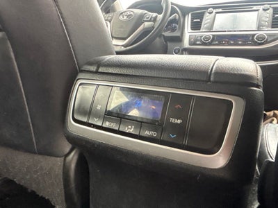 2016 Toyota Highlander XLE V6