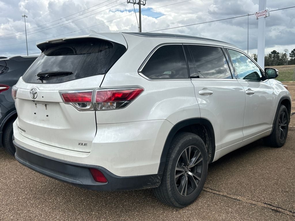 2016 Toyota Highlander XLE V6