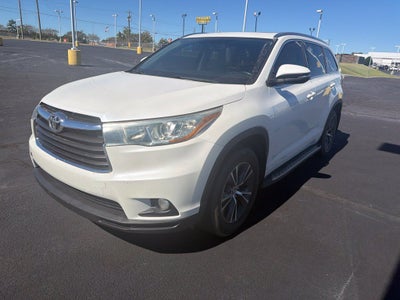 2016 Toyota Highlander XLE V6