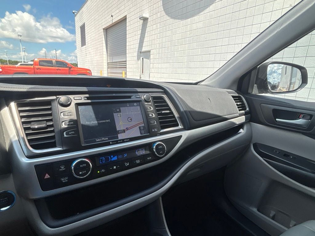 2017 Toyota Highlander XLE