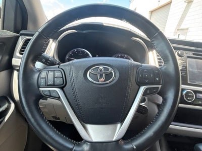 2017 Toyota Highlander XLE