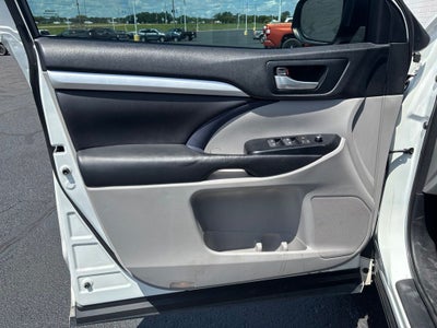 2017 Toyota Highlander XLE