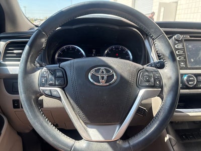2016 Toyota Highlander Limited