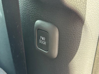 2026 Toyota Sienna XLE 8 Passenger