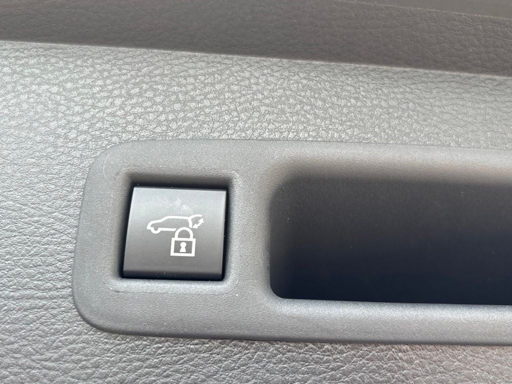 2026 Toyota Sienna XLE 8 Passenger