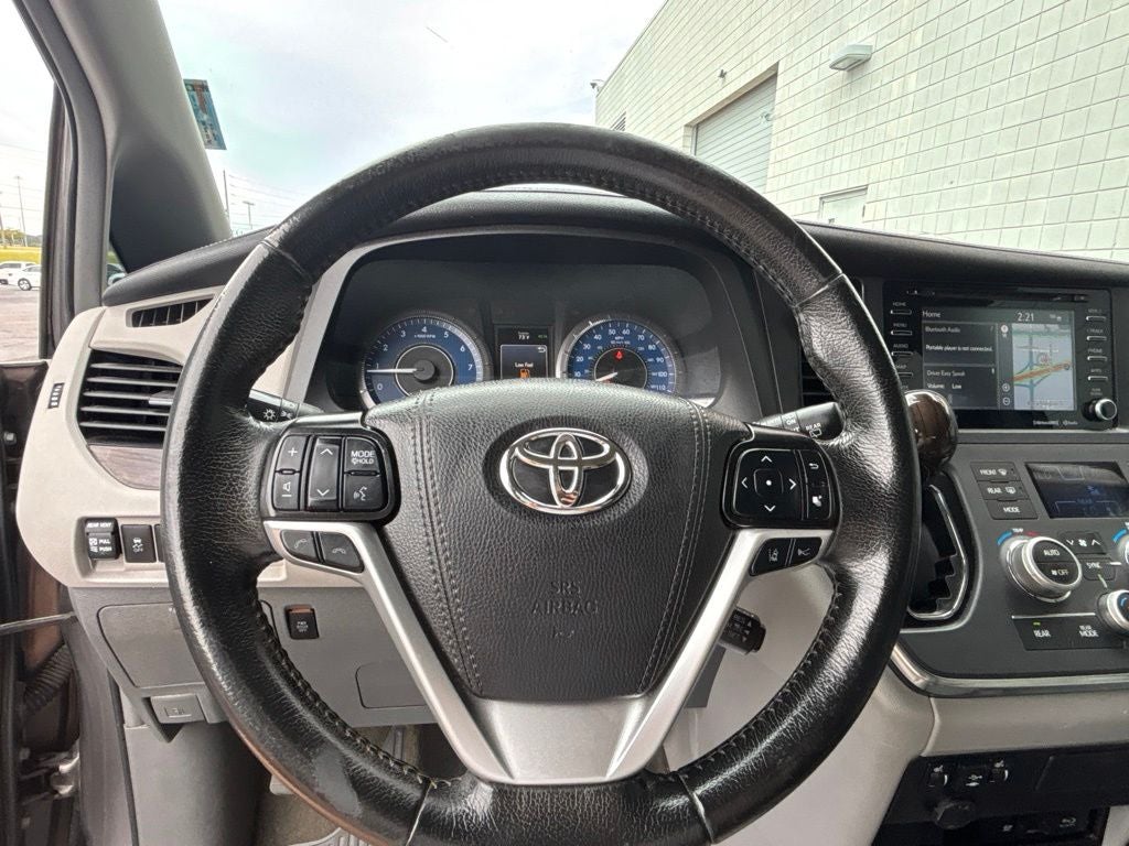 2019 Toyota Sienna XLE Premium 8 Passenger