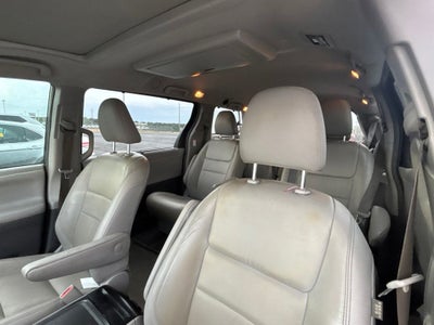 2019 Toyota Sienna XLE Premium 8 Passenger