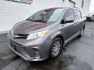 2019 Toyota Sienna XLE Premium 8 Passenger