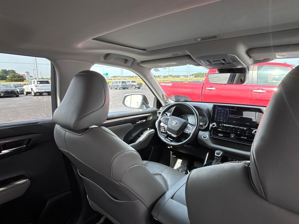 2021 Toyota Highlander Limited