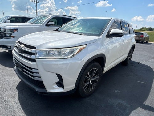 2017 Toyota Highlander LE