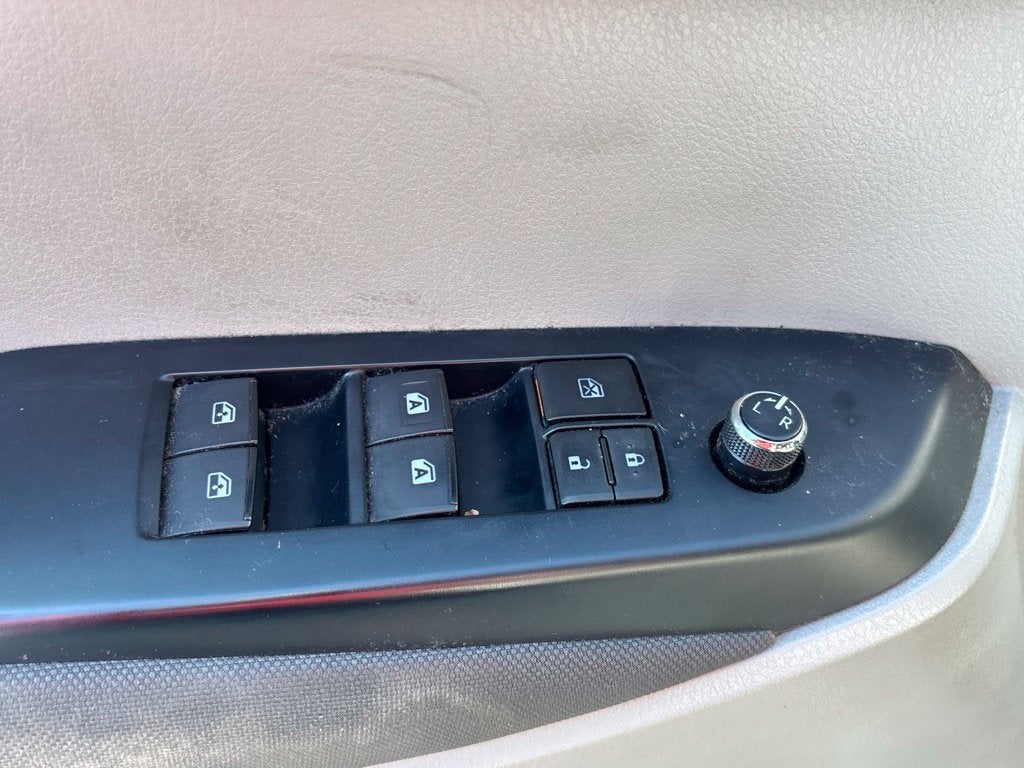 2017 Toyota Highlander LE