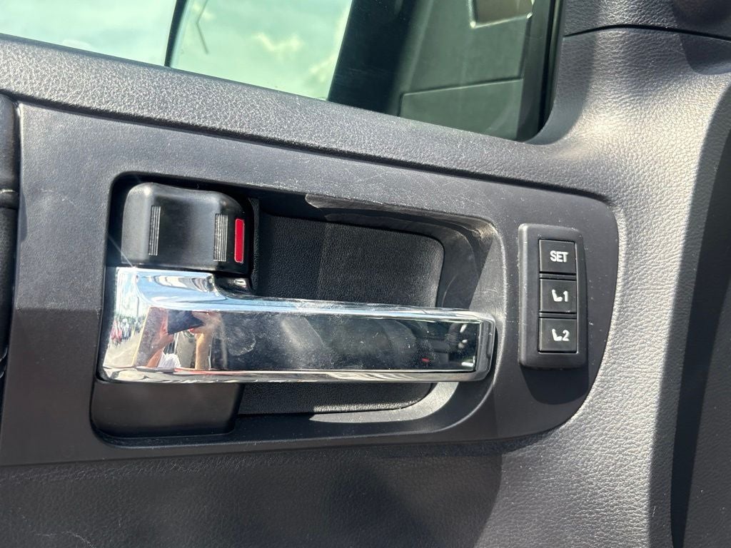 2020 Toyota Tundra Platinum 5.7L V8