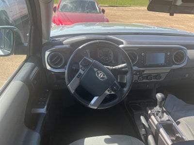 2016 Toyota Tacoma SR5