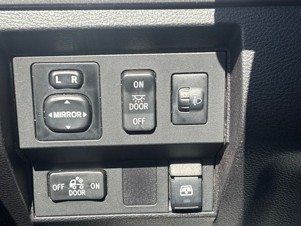 2014 Toyota Tundra SR5 CrewMax