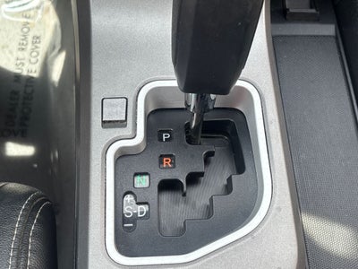 2011 Toyota Tundra Grade CrewMax