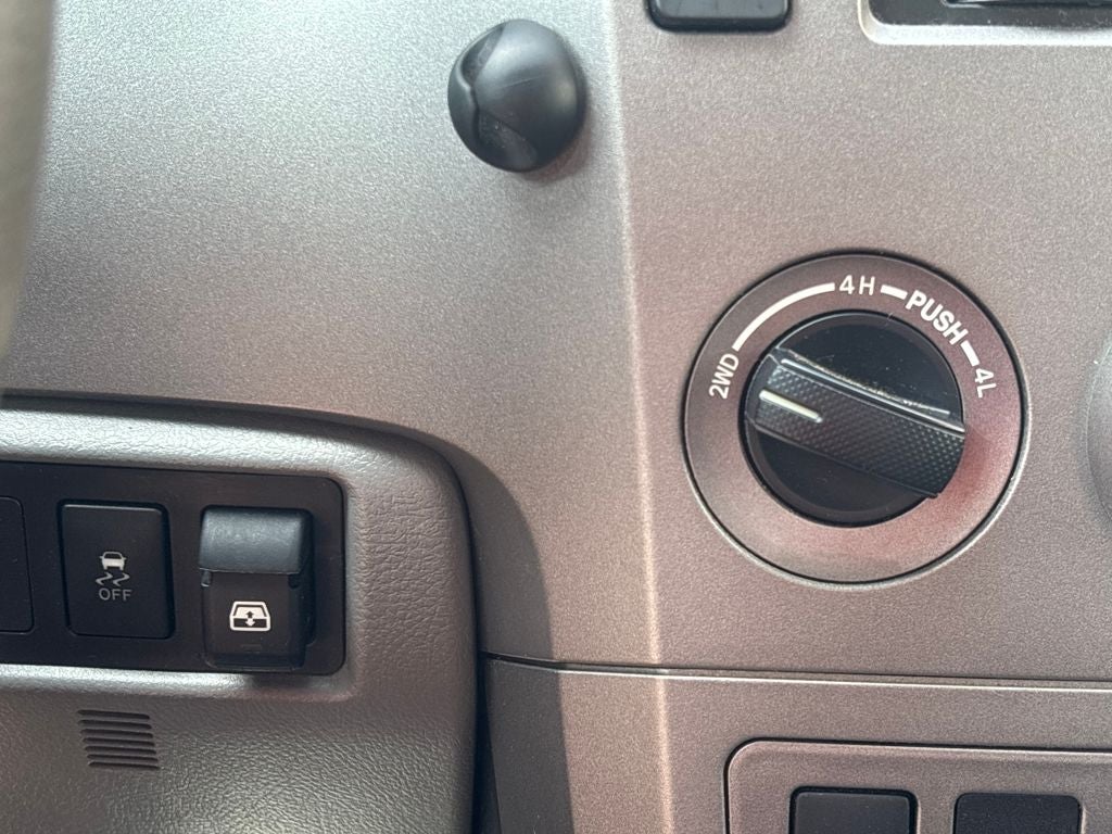 2011 Toyota Tundra Grade CrewMax