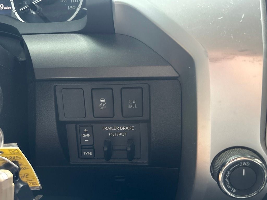 2016 Toyota Tundra SR5