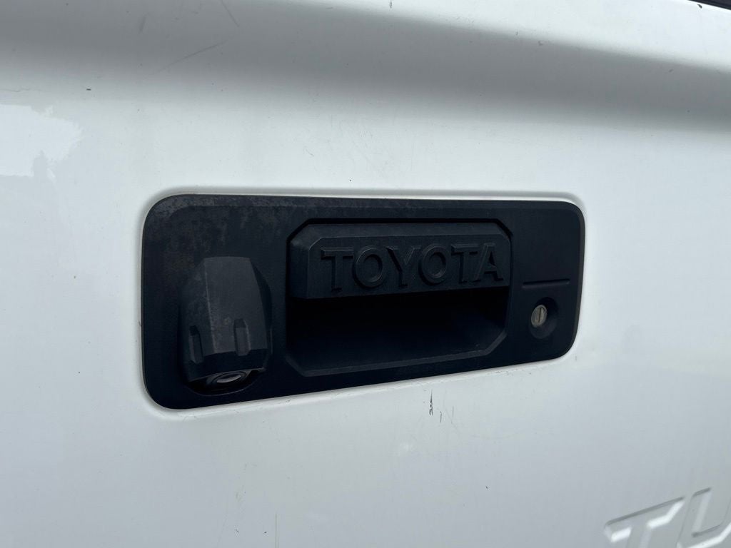 2016 Toyota Tundra SR5