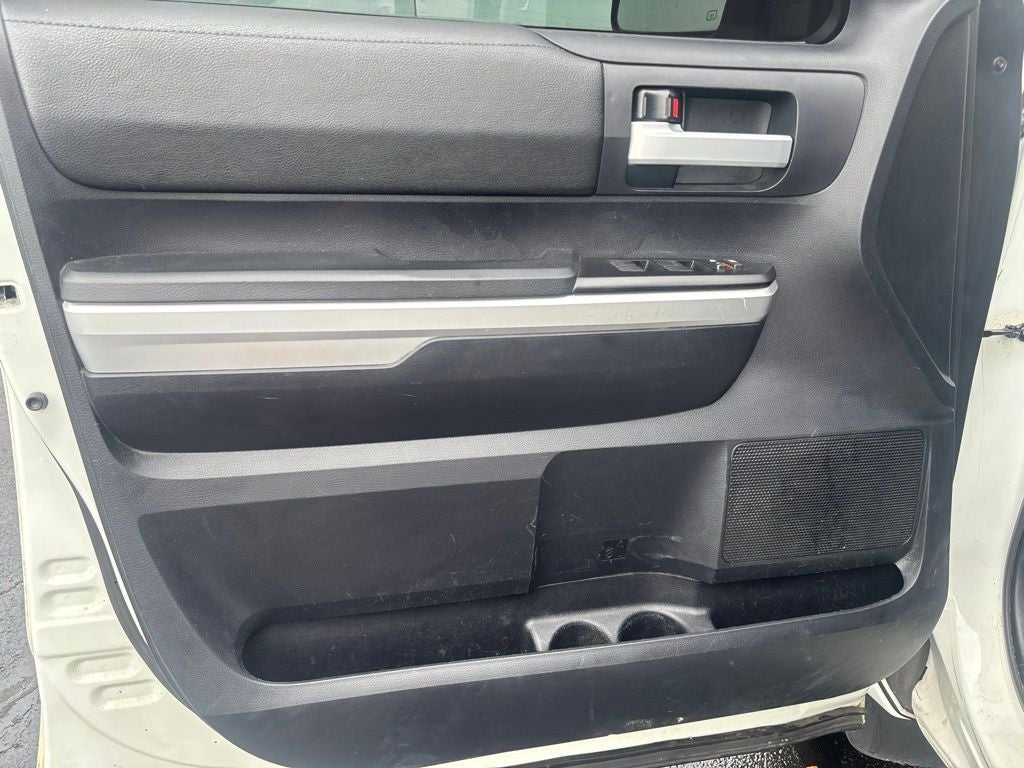 2016 Toyota Tundra SR5