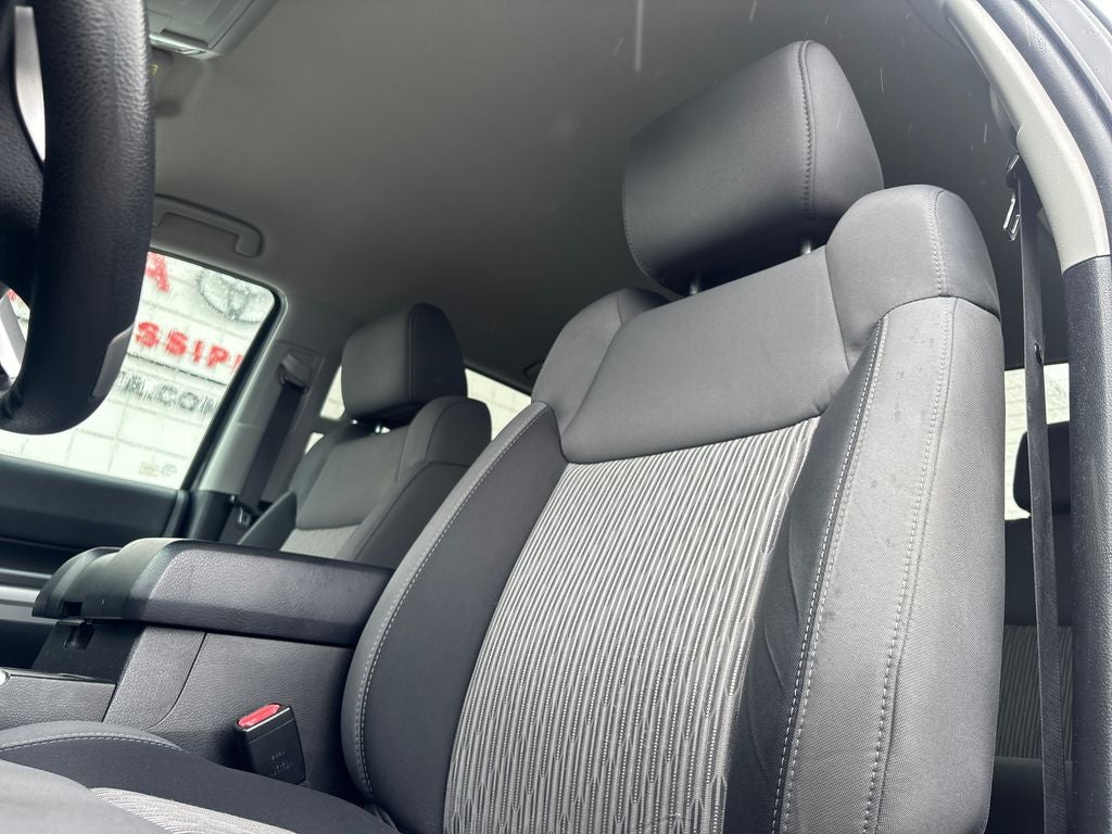 2016 Toyota Tundra SR5