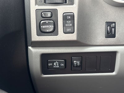 2010 Toyota Tundra Grade CrewMax