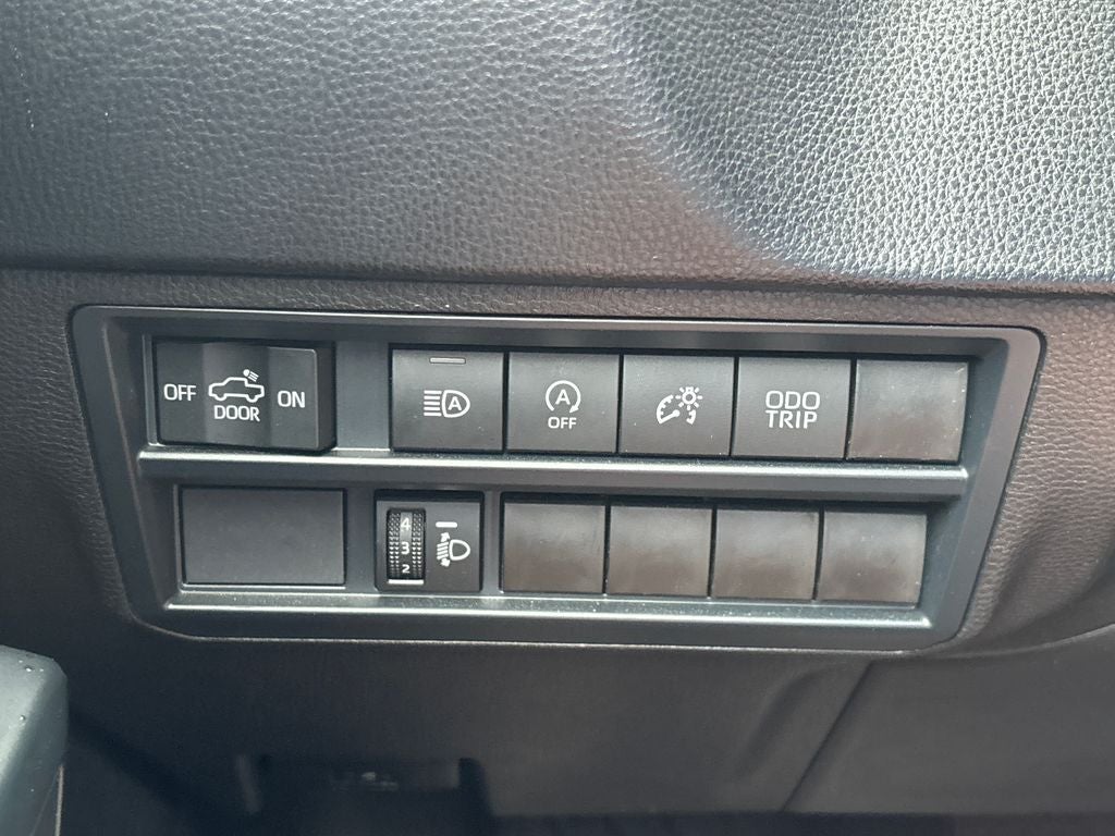 2025 Toyota Tundra SR