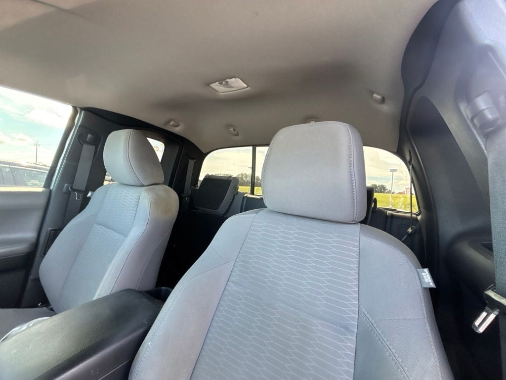 2017 Toyota Tacoma SR