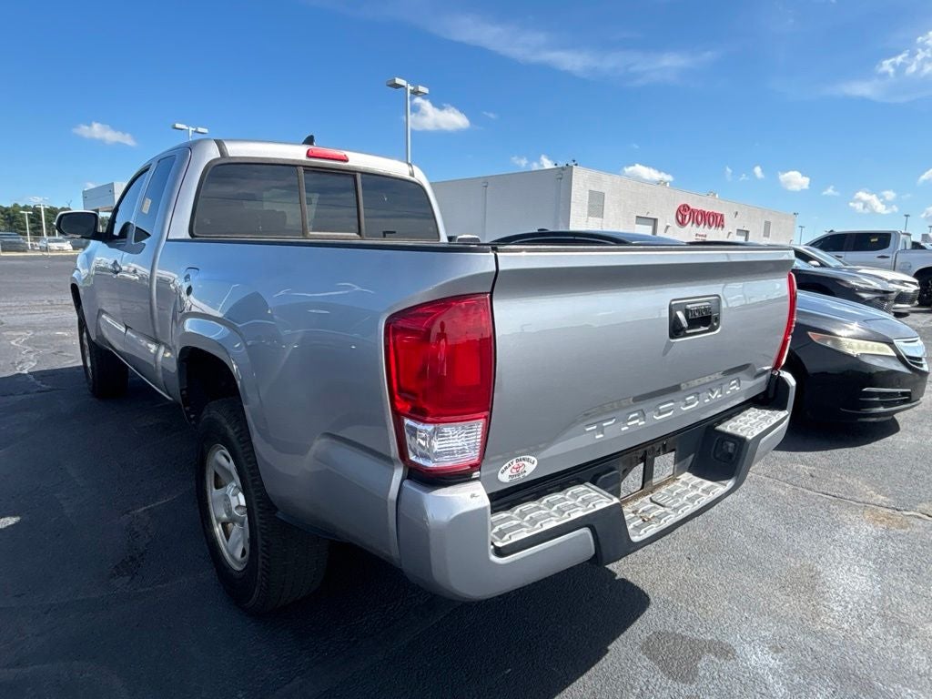 2017 Toyota Tacoma SR