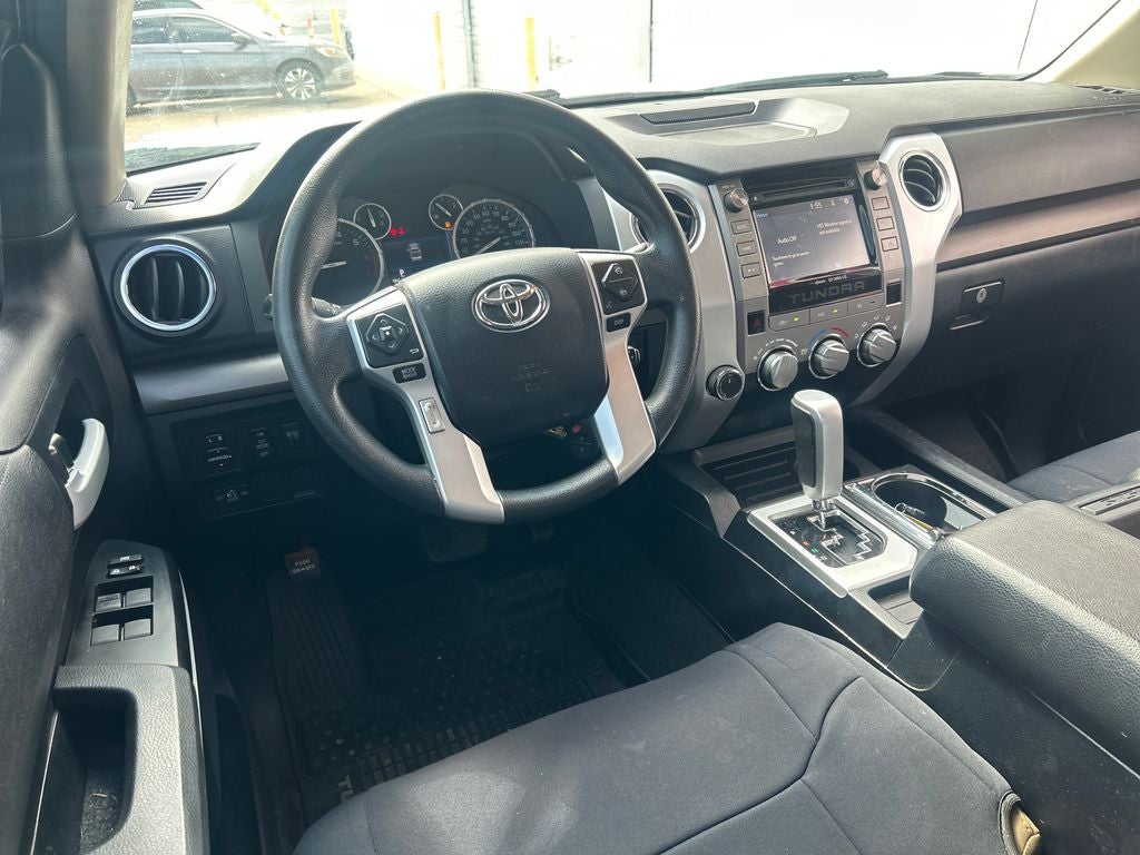 2017 Toyota Tundra SR5