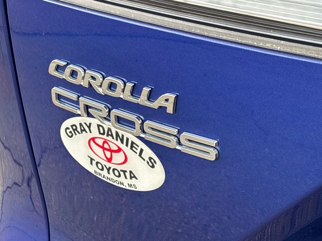2023 Toyota Corolla Cross XLE