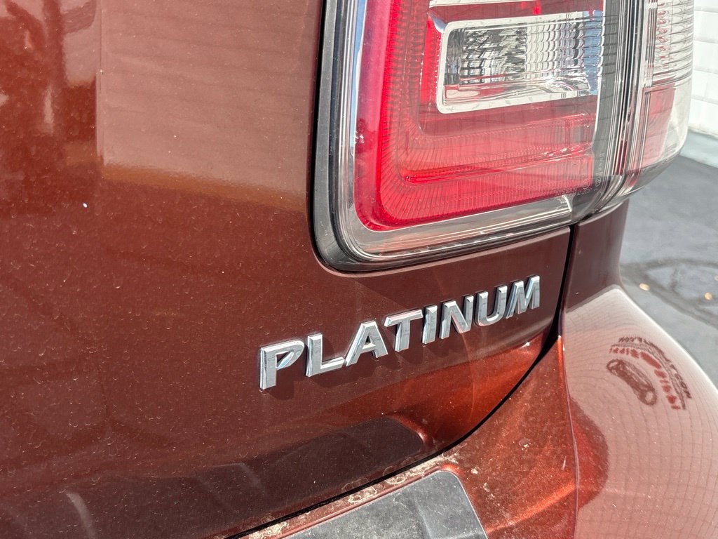 2017 Nissan Armada Platinum