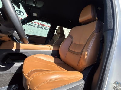 2025 Nissan Armada SL