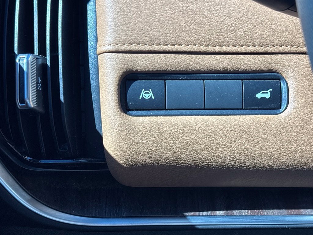 2025 Nissan Armada SL