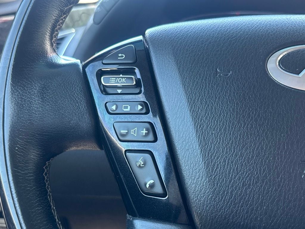 2021 INFINITI QX80 LUXE