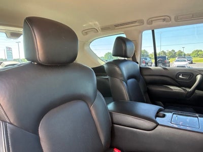 2021 INFINITI QX80 LUXE