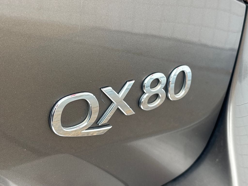 2017 INFINITI QX80 Base