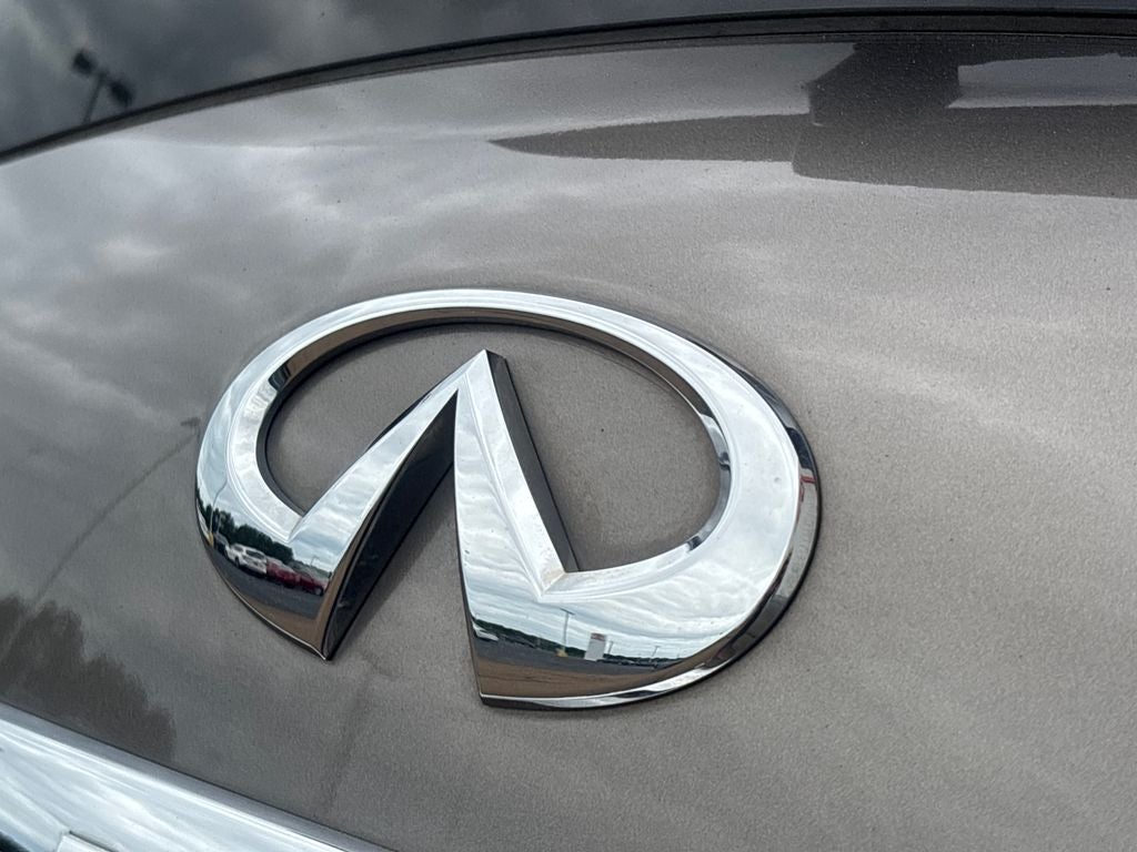 2017 INFINITI QX80 Base