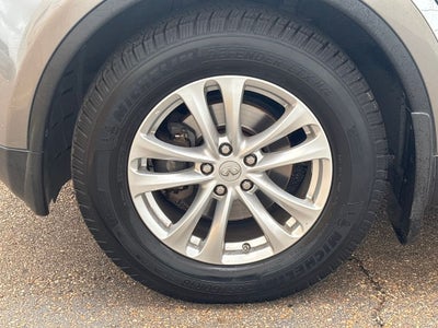 2014 INFINITI QX70 Base