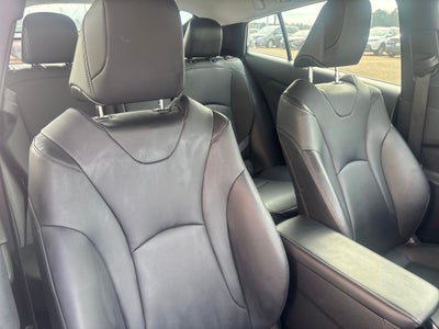 2022 Toyota Prius XLE