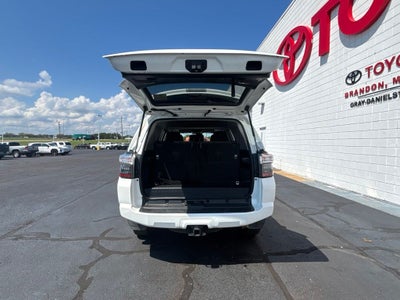 2023 Toyota 4Runner SR5 Premium