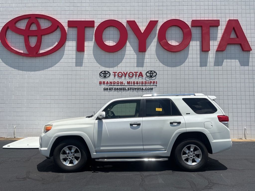 2013 Toyota 4Runner SR5