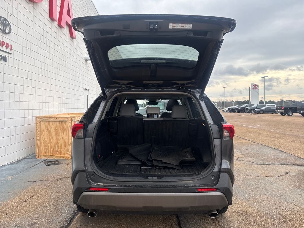 2020 Toyota RAV4 Limited