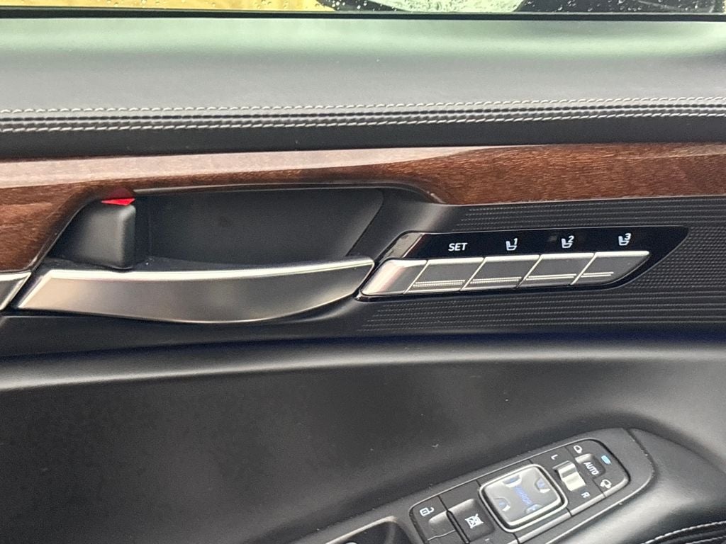 2017 Genesis G90 5.0 Ultimate