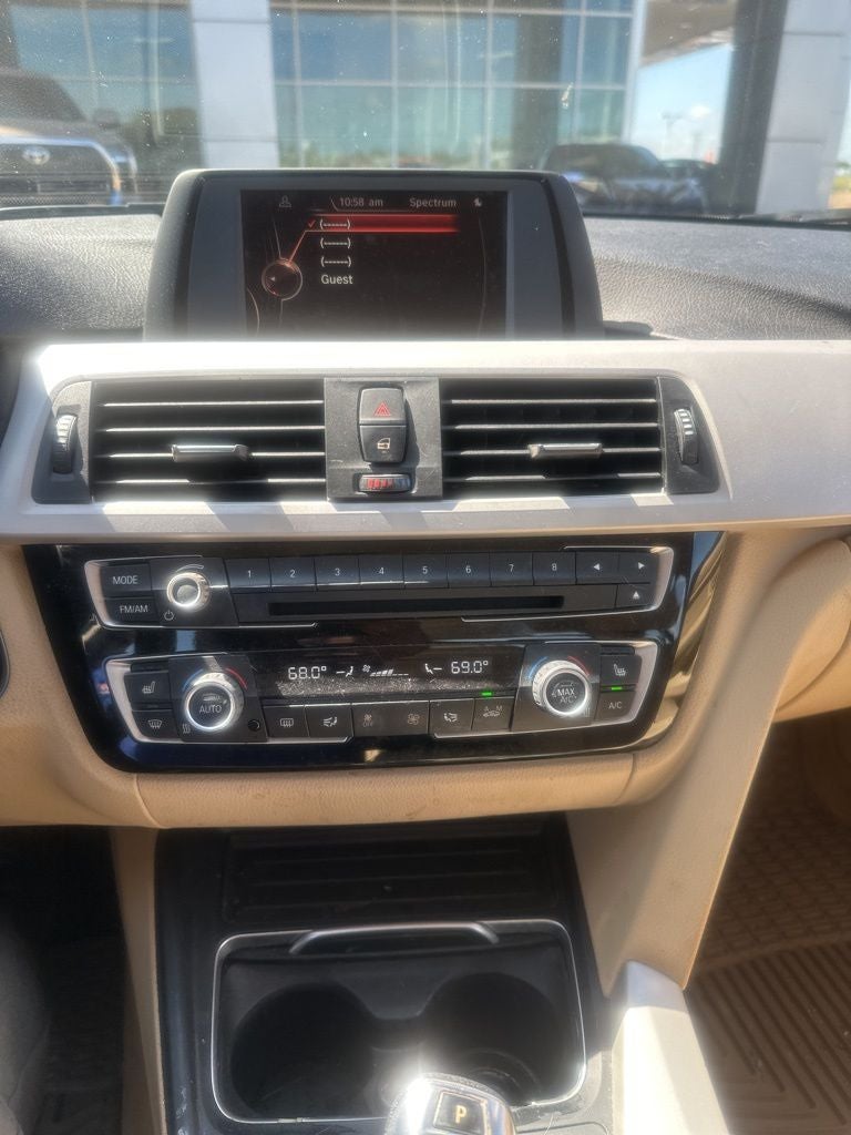 2016 BMW 3 Series 320i