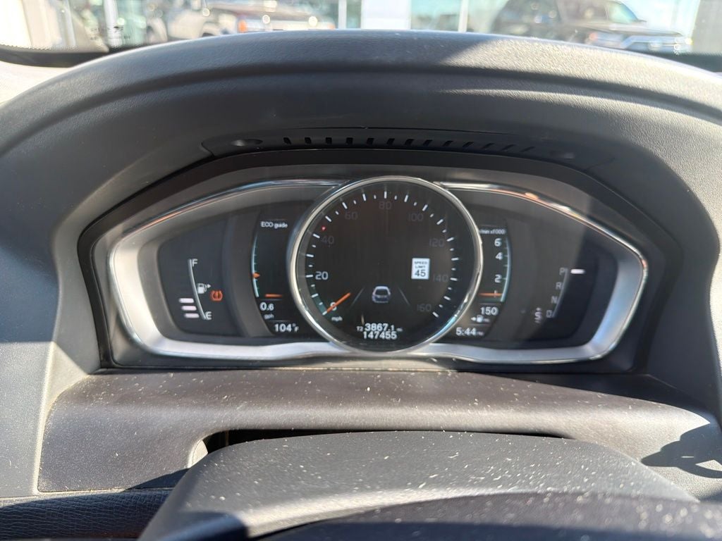 2016 Volvo XC60 T5 Drive-E Platinum