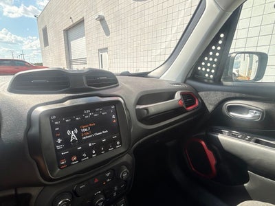 2022 Jeep Renegade Trailhawk