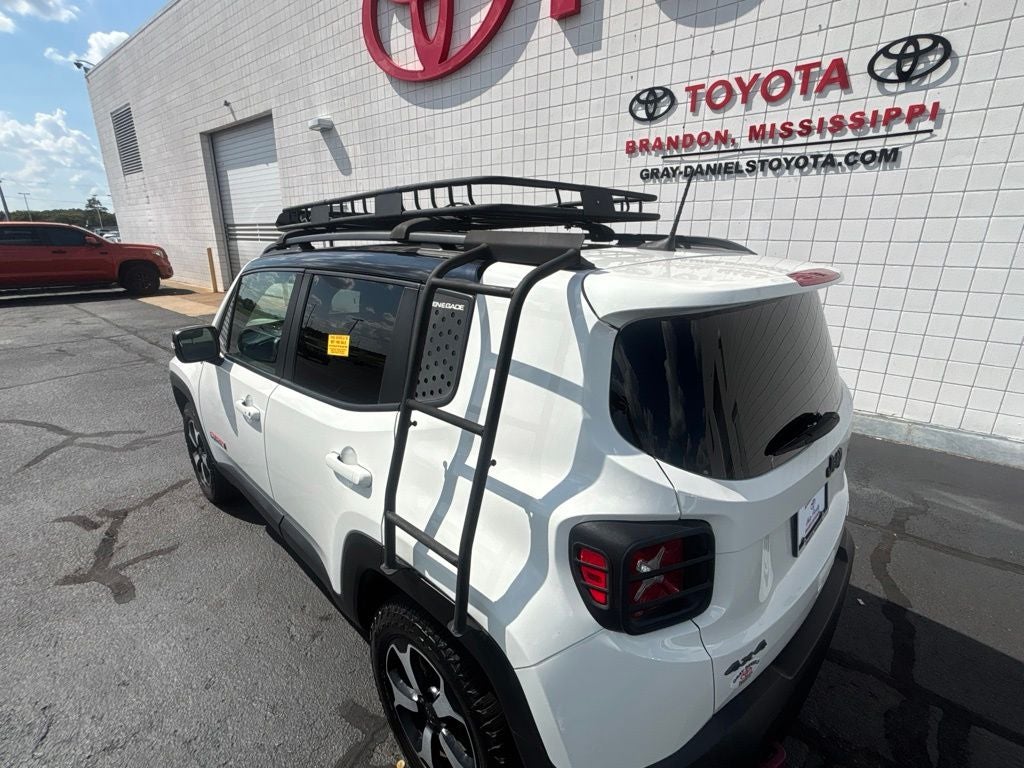 2022 Jeep Renegade Trailhawk
