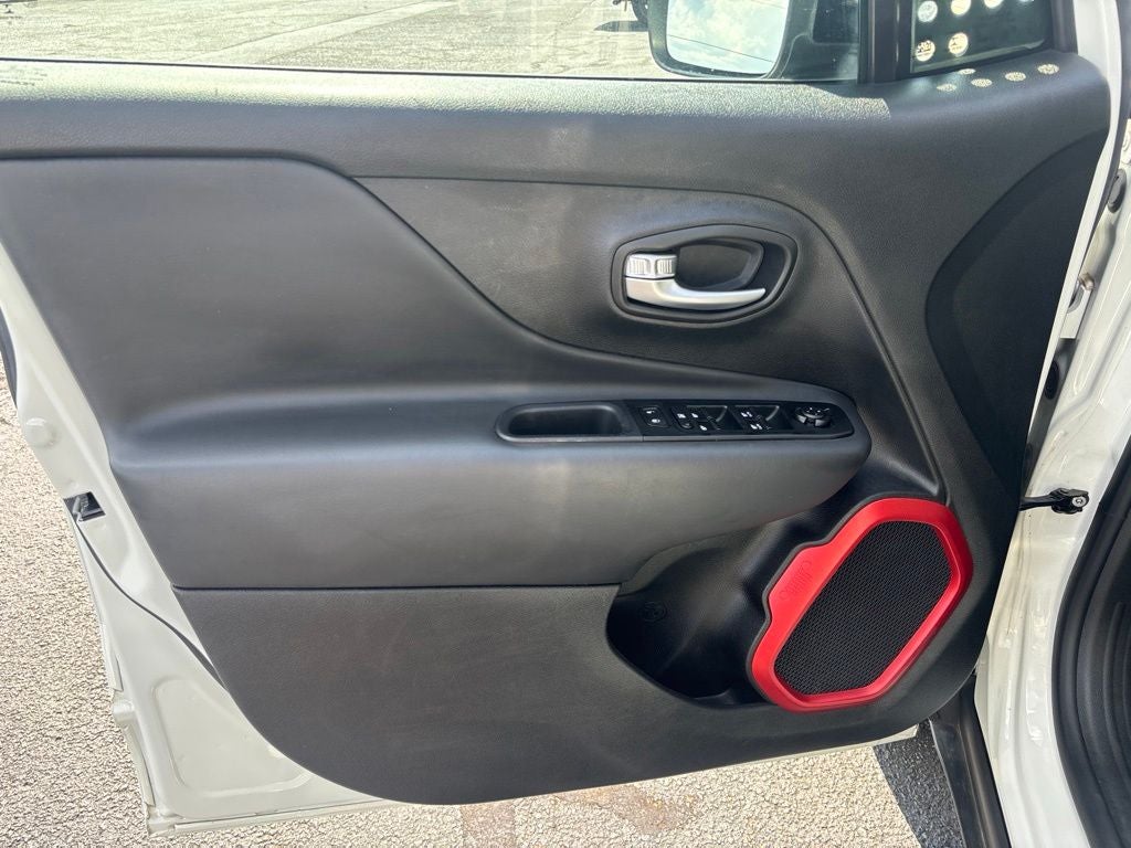 2022 Jeep Renegade Trailhawk