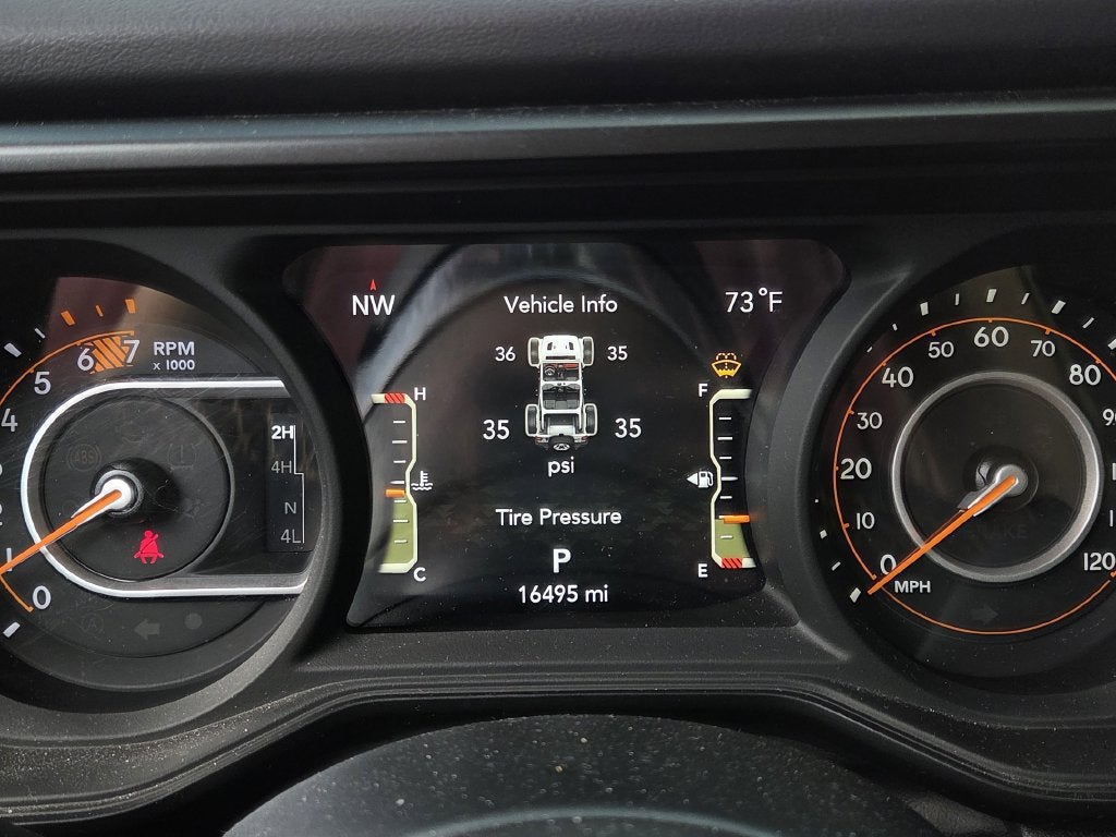 2024 Jeep Wrangler 4-Door Sahara 4x4