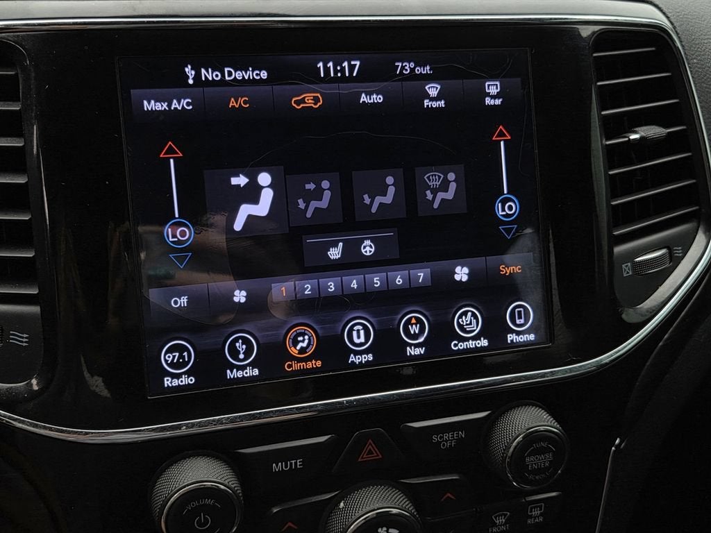 2019 Jeep Grand Cherokee Altitude 4x2